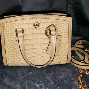 MK Ns Camel Mini bag NWT